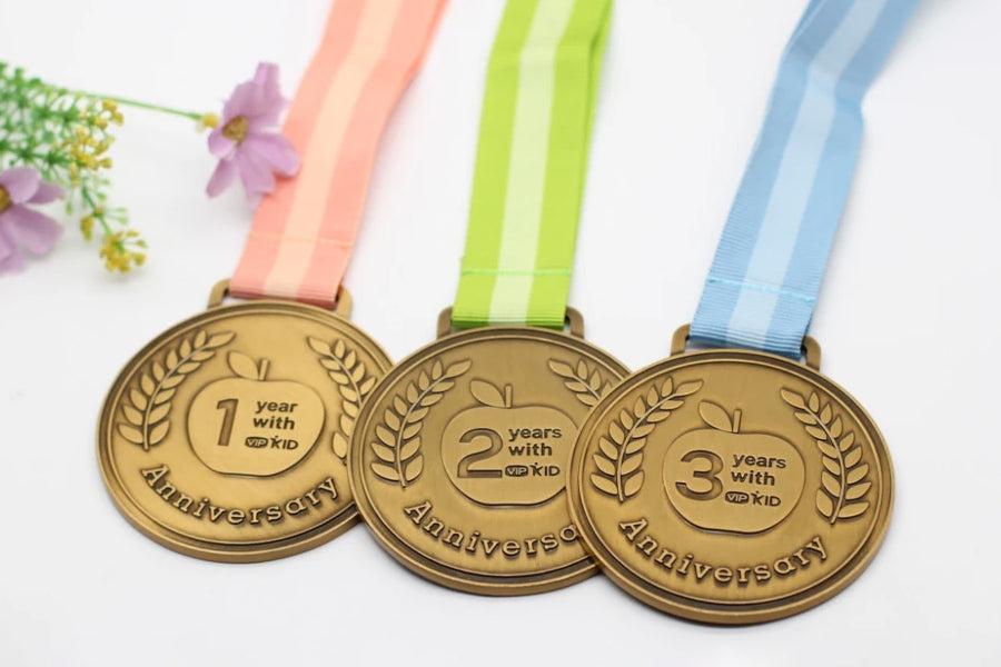 Custom Medals, EverLighten